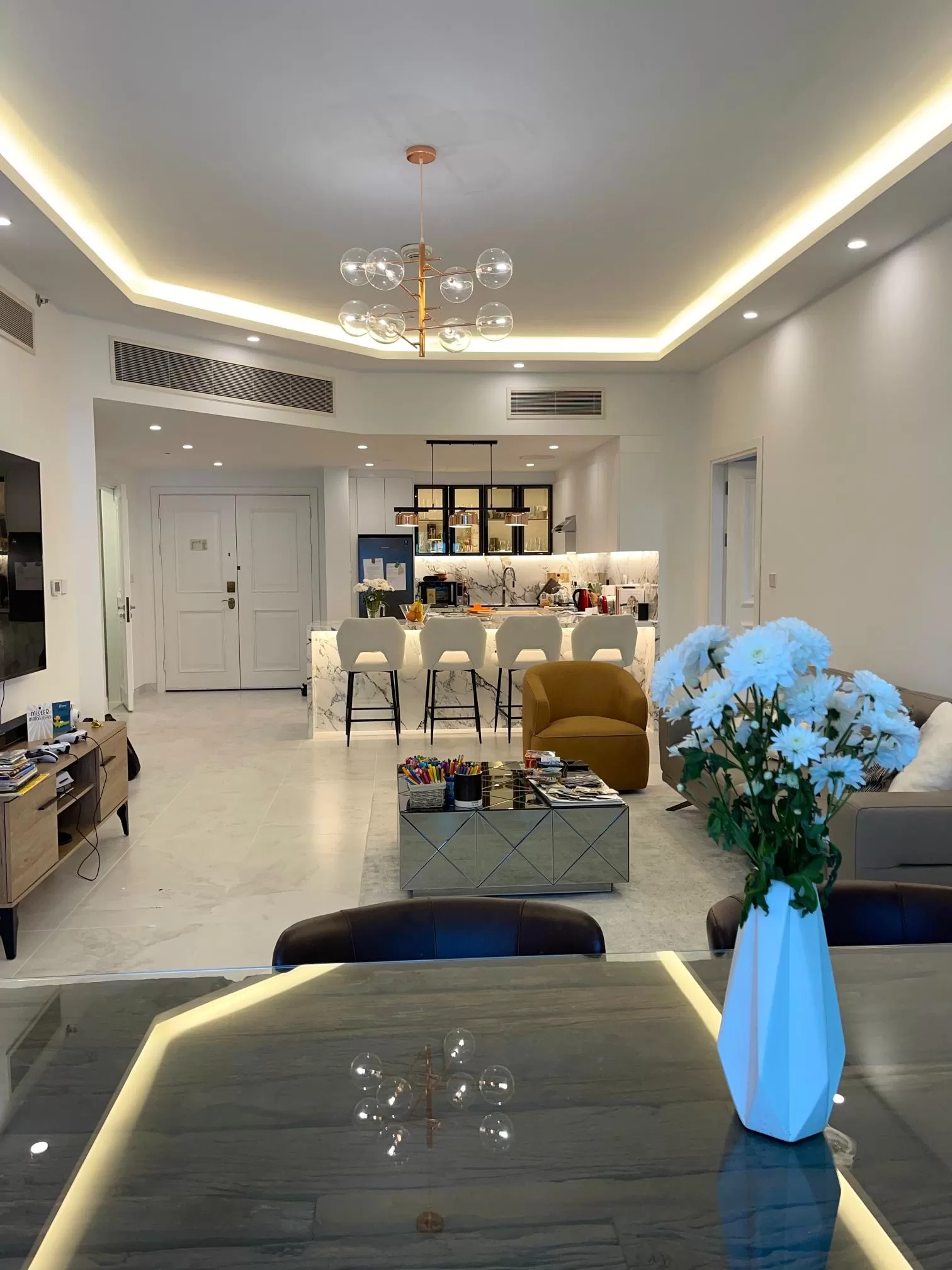 Living Room Renovation Services – Transform Your Space with Style