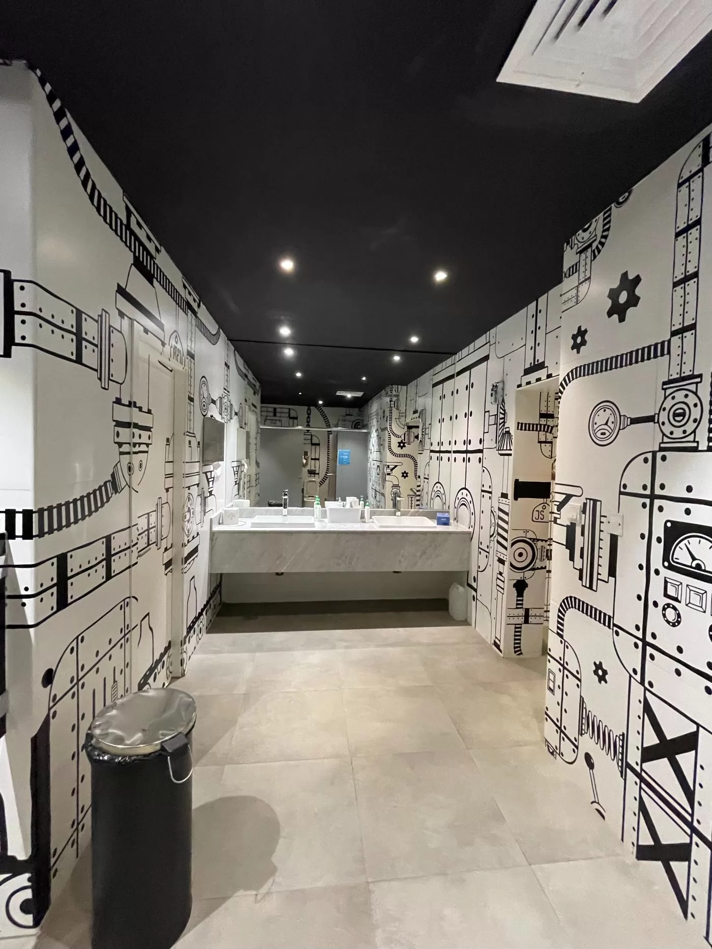 Bathroom Interiors – Transforming Your Space with Style and Comfort